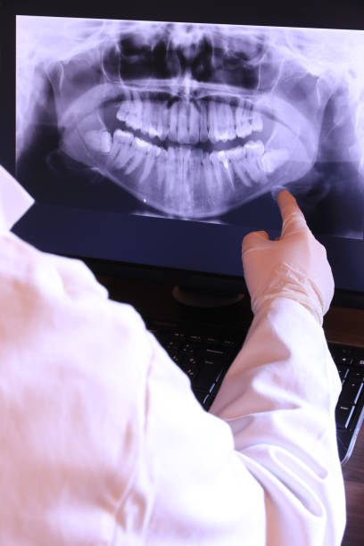 Emergency Dental Services for Seniors