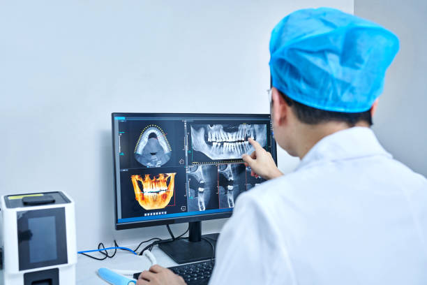 Best Emergency Dentist for Knocked-Out Tooth in Toronto, OH
